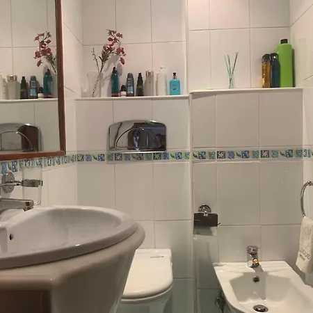 Guest house Carlotta Home Lisbon