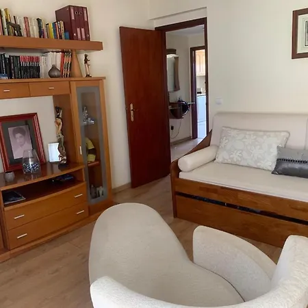 Carlotta Home Гостьовий будинок